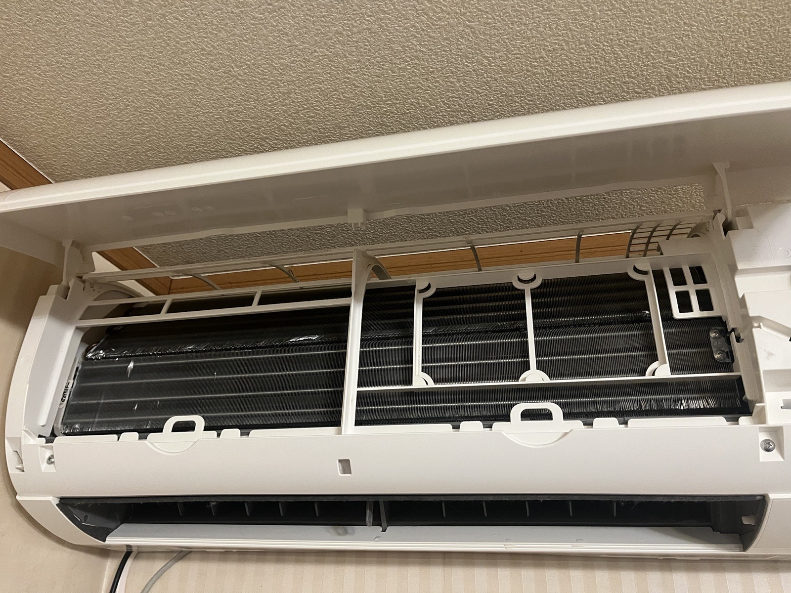 吉見町Tさま邸のエアコン洗浄後