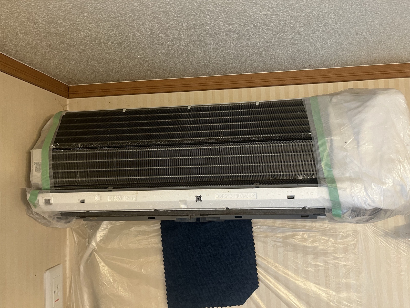 吉見町Tさま邸のエアコン洗浄前